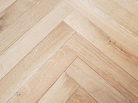 68,04 m² massief eiken visgraatparket 16mm - afbeelding 1 van  3