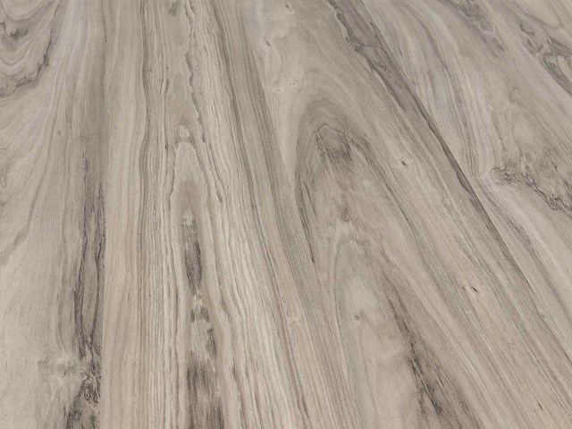 69 m2 laminaat plank - 1383 x 193 x 7 mm - afbeelding 1 van  3