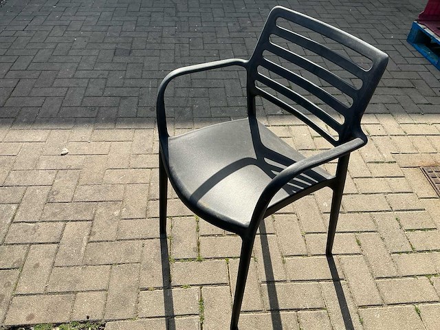 69 stoelen met bijhorende tafel 9 stuks terrasstoel (69x) - afbeelding 2 van  7