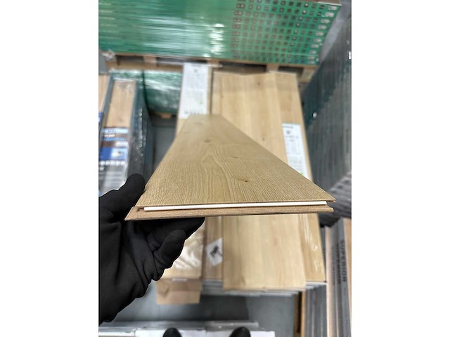 69,21 m² laminaatvloer 9mm - afbeelding 3 van  3