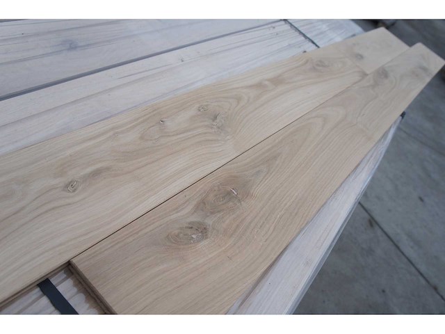 69,96 m² massief eiken parket 20mm - afbeelding 2 van  7