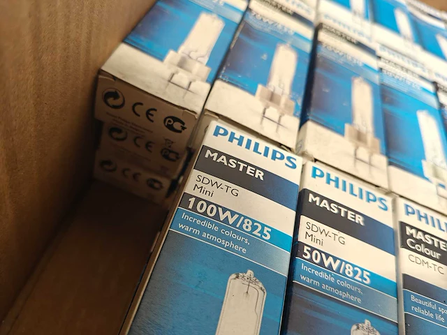 69x philips master lampen - nieuw in de doos - diverse modellen - gasontladingslamp - light source - afbeelding 4 van  8