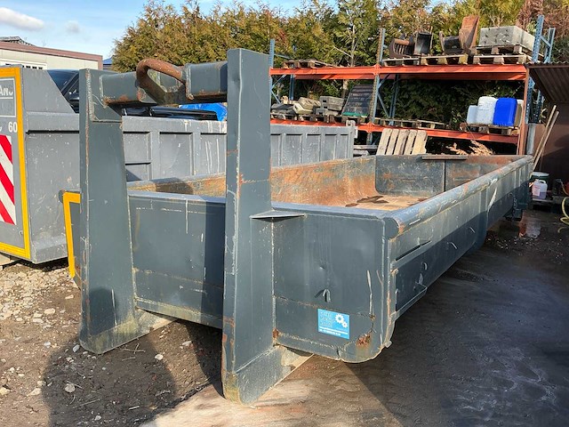 6m2 - afvalcontainer - afbeelding 1 van  8