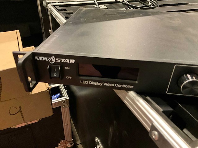 6m2 led scherm p3,9mm outdoor - afbeelding 9 van  12