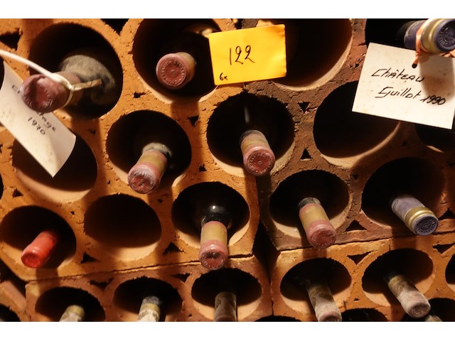 6x 75cl chateau lestage 1970 - afbeelding 3 van  3