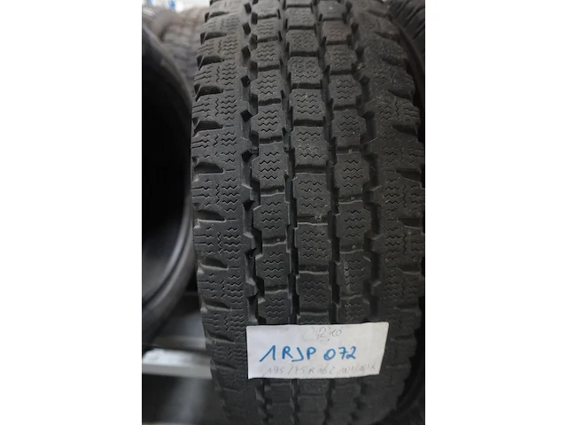 6x band ( gebruikt) 16inch bridgestone - afbeelding 2 van  3