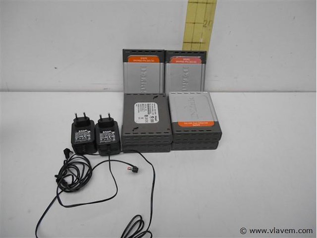 6x d-link des-1005d incl 2 voedingen - afbeelding 1 van  1