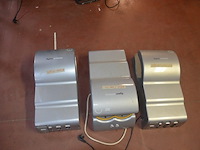 6x dyson airblade ab14 handdrogers en 6x dyson airblade ab01 handdrogers, gebruikt, werking onbekend (b421) - afbeelding 1 van  6