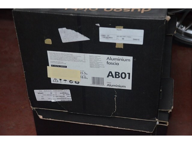 6x dyson airblade ab14 handdrogers en 6x dyson airblade ab01 handdrogers, gebruikt, werking onbekend (b421) - afbeelding 6 van  6