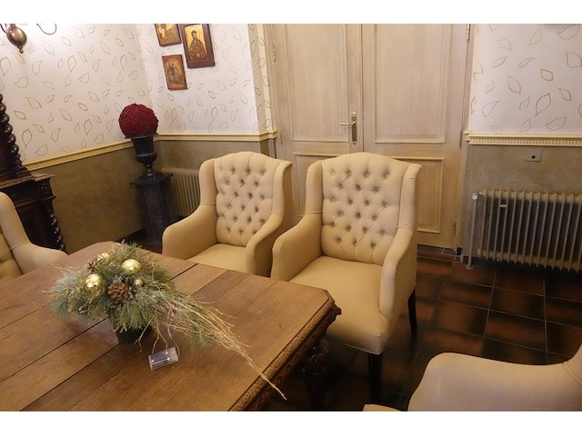 6x fauteuil + houten tafel - afbeelding 6 van  6