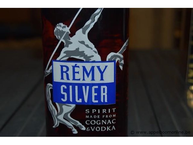 6x fles amber spirit, rémy, silver, gemaakt van cognac & vodka - afbeelding 2 van  2