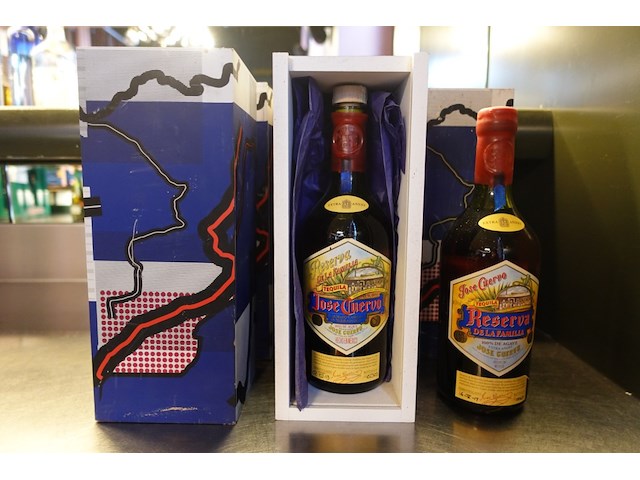 6x fles jose cuervo tequila - afbeelding 1 van  2