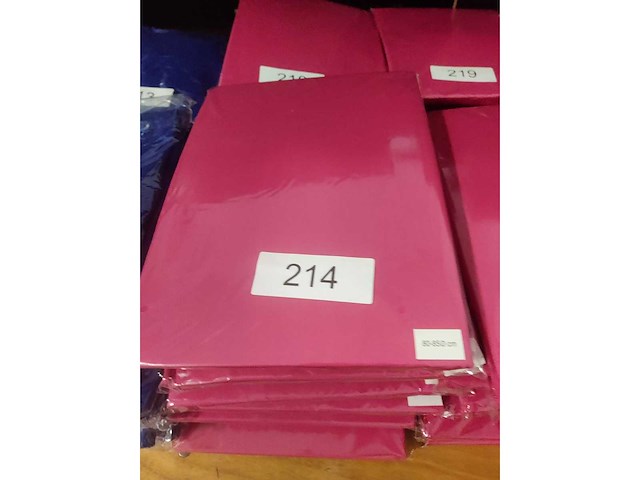 6x fushia stretchcover + topcover voor statafel diam.80-85cm. nieuw (6x) - afbeelding 2 van  2