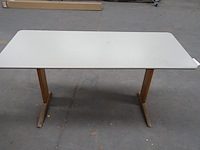 6x houten lessenaar - afbeelding 2 van  2