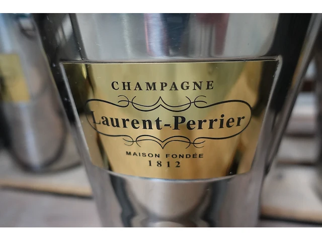 6x ijsemmer laurent- perrier - afbeelding 5 van  6