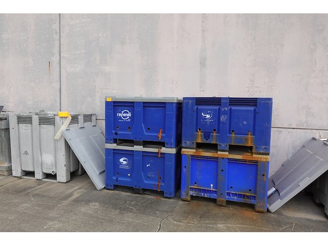 6x kunststof palletbox + inhoud - afbeelding 2 van  7