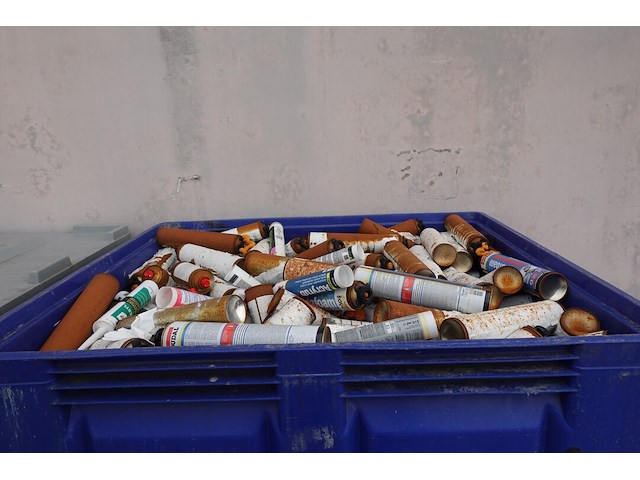 6x kunststof palletbox + inhoud - afbeelding 5 van  7