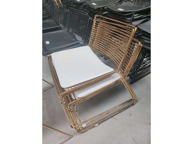 6x lounge goud + kussen (6x) - afbeelding 3 van  4