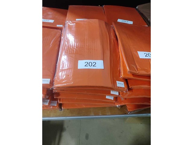 6x oranje stretchcover + topcover voor statafel diam.80-85cm. nieuw (6x) - afbeelding 2 van  2