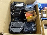 6x pallet diverse beveiligingscamera's wisenet + bevestigingen - afbeelding 2 van  25