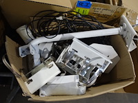 6x pallet diverse beveiligingscamera's wisenet + bevestigingen - afbeelding 14 van  25