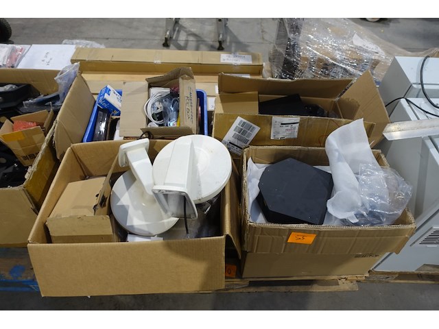 6x pallet diverse beveiligingscamera's wisenet + bevestigingen - afbeelding 22 van  25