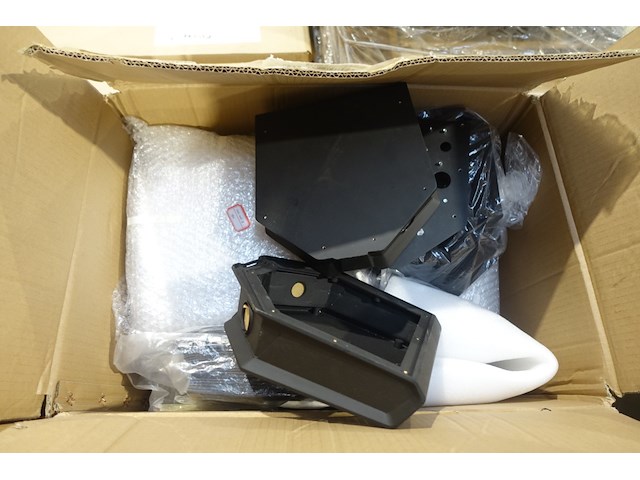 6x pallet diverse beveiligingscamera's wisenet + bevestigingen - afbeelding 24 van  25