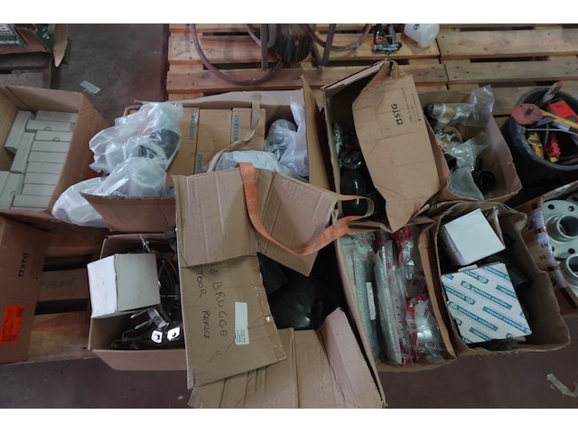 6x pallet diverse onderdelen - afbeelding 12 van  22