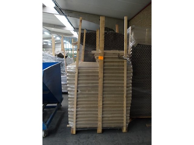 6x pallet diverse rollen karton - afbeelding 2 van  7