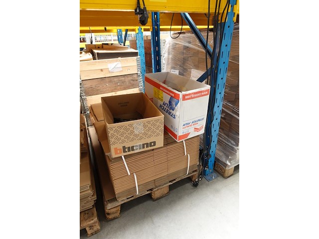 6x pallet kartondozen - afbeelding 5 van  7