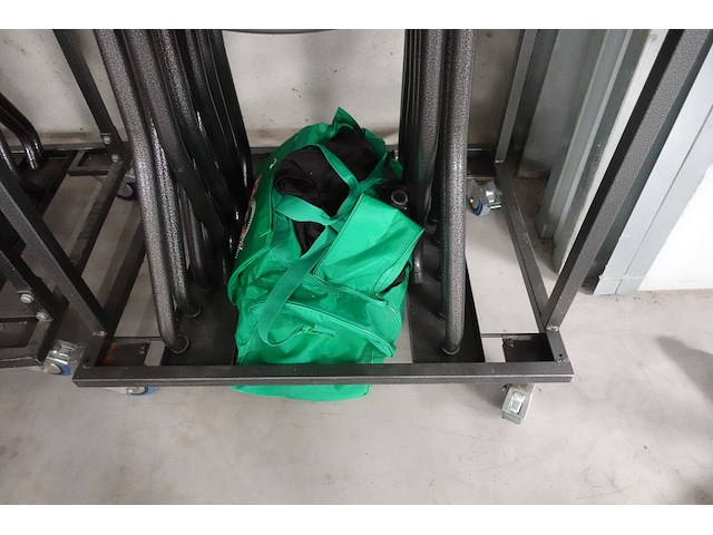 6x partytafels + kar - afbeelding 4 van  4