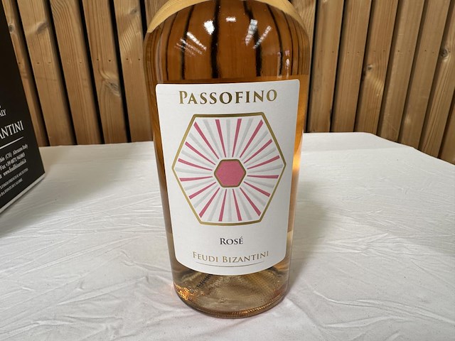 6x passofino rose feudi bizantini 2022 - afbeelding 2 van  4