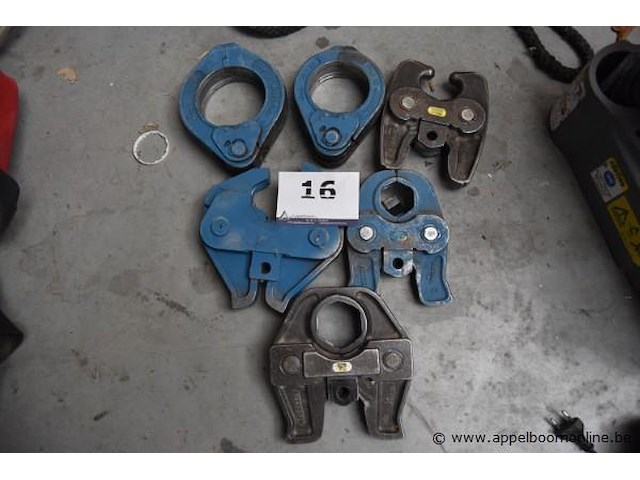 6x persbekken, viega, nussbaum, wo. maten 42 en 54 - afbeelding 1 van  3