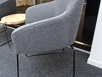6x stoffen armstoel + tafel en bijzettafeltje - afbeelding 5 van  6
