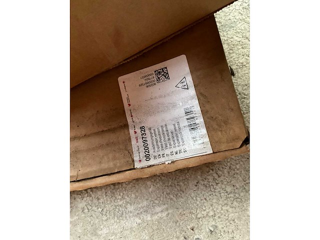 6x vaillant onderdelen + 2x 16mm alpex buizen - afbeelding 7 van  8