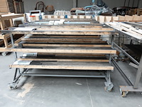 6x verrijbare metalen kar + inhoud - afbeelding 2 van  2