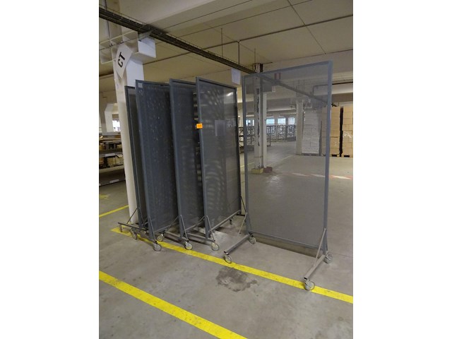 6x verrijdbare metalen afscherming - afbeelding 1 van  4