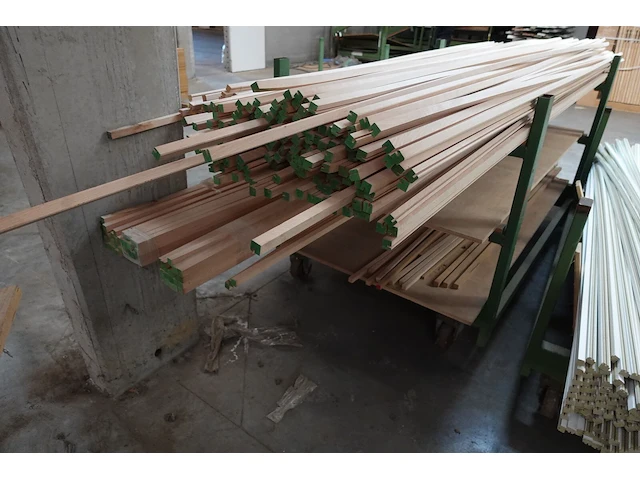 6x verrijdbare metalen houder + inhoud - afbeelding 4 van  10
