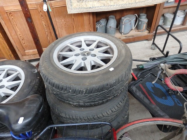 7 banden mercedes - afbeelding 1 van  3