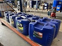 7 bidons diverse olie eurol - 20 l