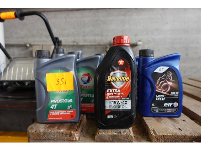 7 bussen olie - afbeelding 1 van  2