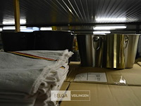 7 champagneemmers , 11 dweilen - afbeelding 2 van  4