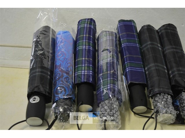 ±7 div paraplu's - afbeelding 2 van  3