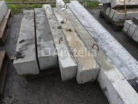 7 diverse betonnen latei - afbeelding 2 van  5