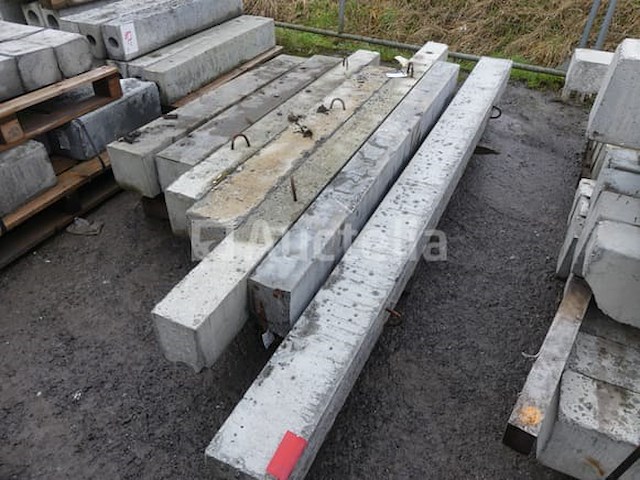 7 diverse betonnen latei - afbeelding 4 van  5