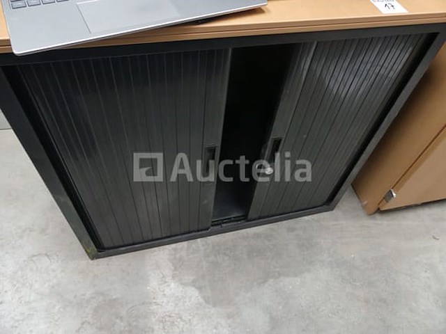 7 diverse metalen kasten en planken - afbeelding 4 van  15