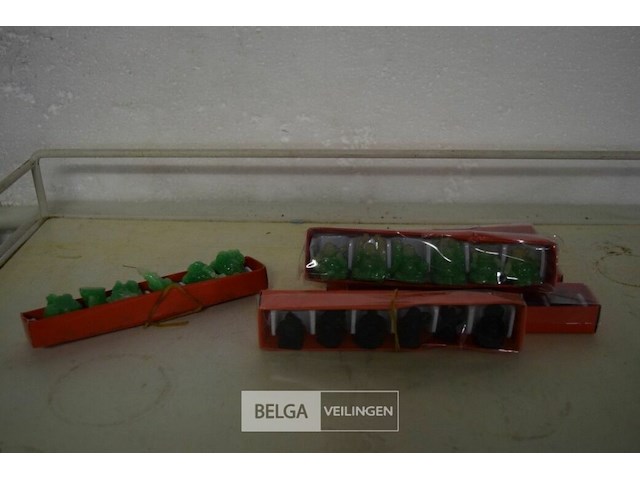 7 doosjes mini boedha beeldjes - afbeelding 1 van  2