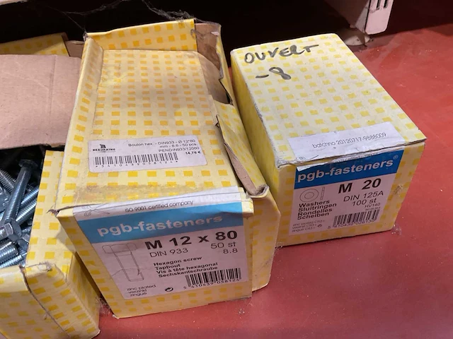 7 dozen bouten en schroeven - afbeelding 6 van  6