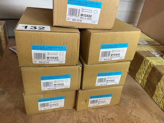 7 dozen bouten m10 - afbeelding 3 van  3