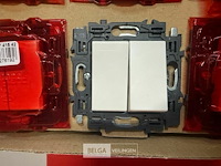 7 dozen dubbele wisselschakelaars - afbeelding 1 van  2